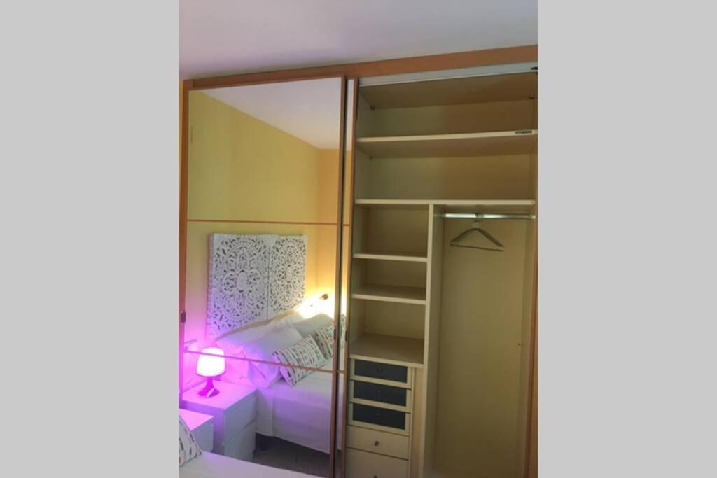 Confortable-tranquilo apartamento junto al centro Málaga Esterno foto