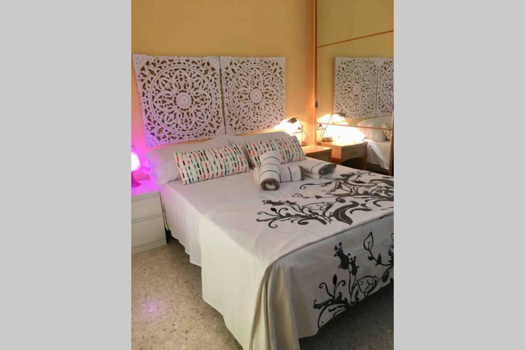 Confortable-tranquilo apartamento junto al centro Málaga Esterno foto