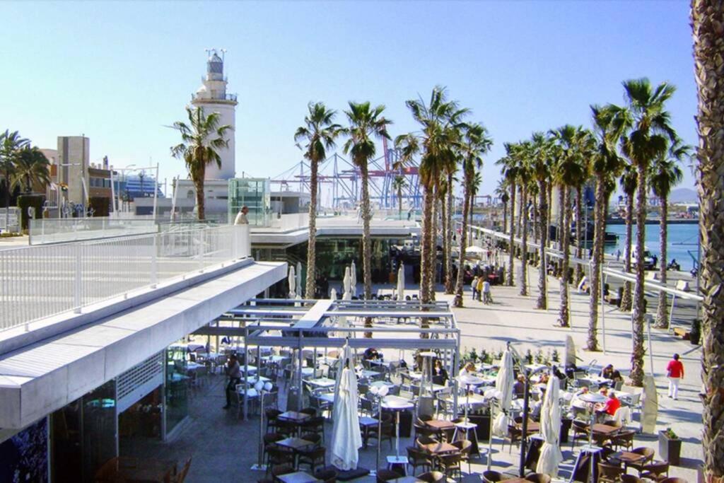 Confortable-tranquilo apartamento junto al centro Málaga Esterno foto