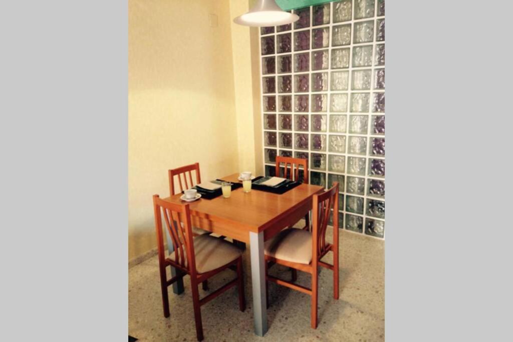 Confortable-tranquilo apartamento junto al centro Málaga Esterno foto