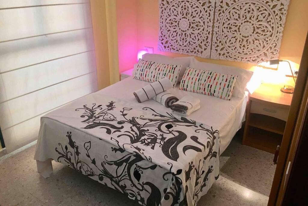 Confortable-tranquilo apartamento junto al centro Málaga Esterno foto